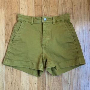Everlane stretch twill cotton shorts. Size 6.